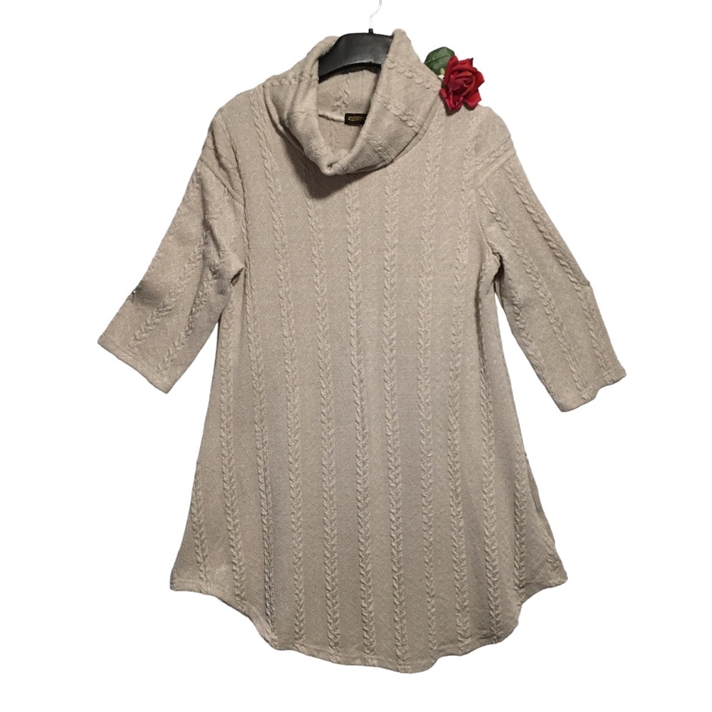 Reborn Tan cableknit cowlneck turtleneck tunic sweater pullover short sleeve 1X